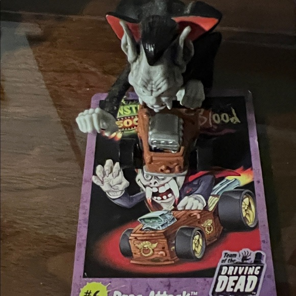 Monster Racing Mini Car Set - Picture 5 of 8